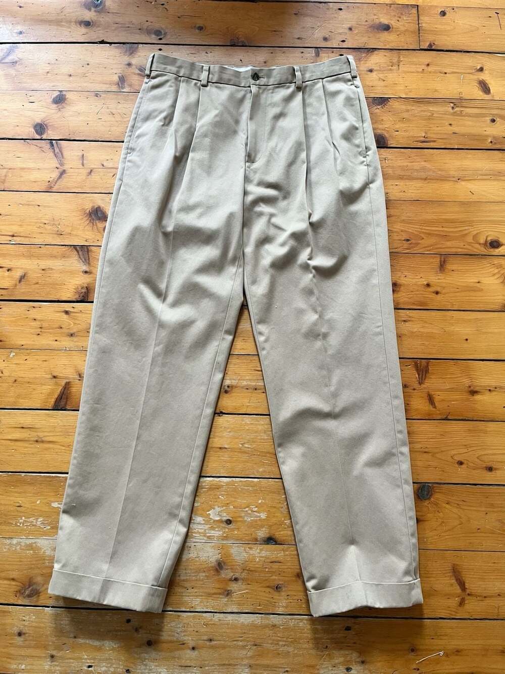 Brooks Brothers Elliot Advantage Chino Pleated Khaki Pants Anti Wrinkle 36x32